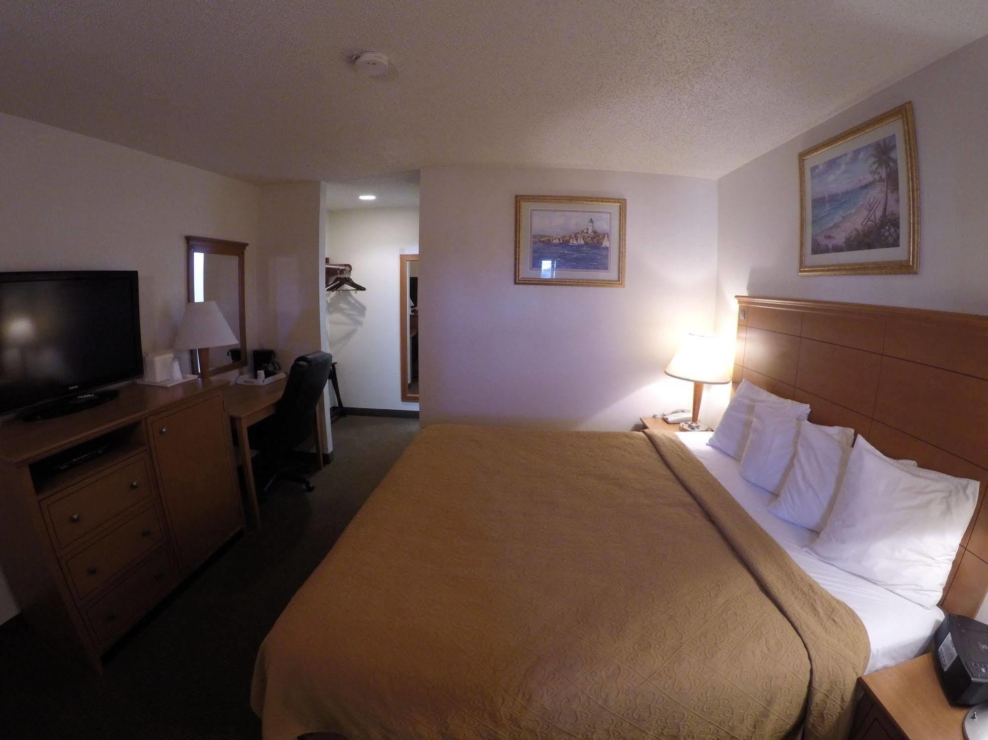 Rodeway Inn Point Pleasant Beach Exterior photo